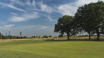 18 Holes of Golf for Two at De Vere Wokefield Park Golf Club, including 10% discount on any Pro Shop Purchases